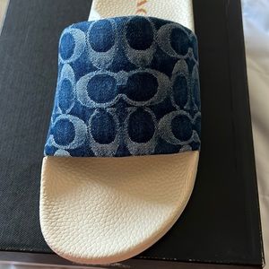New coach slides